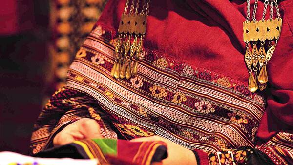 Туркмен Дузи Голестан